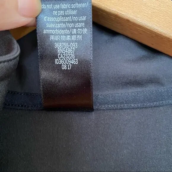 Victoria’s Secret Sport | Black Mesh Detail Zip Up Workout Jacket - Picture 7 of 7